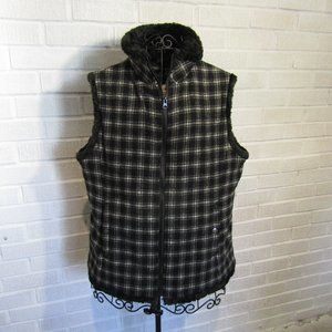 NWT Womans Woolrich Vest. M